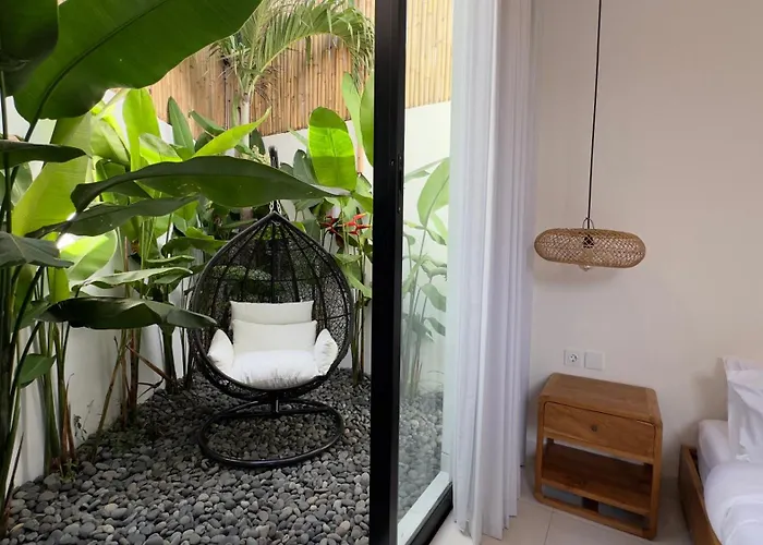 Brand New Luna In - 3 Bedroom Pool Oasis Villa Canggu